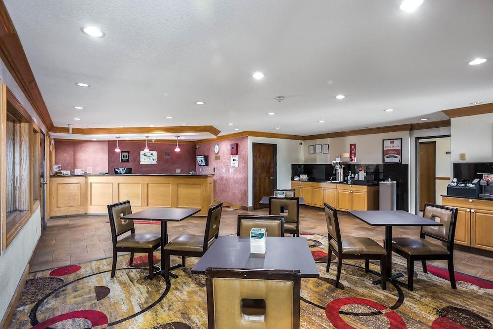 סידר רפידס Econo Lodge מראה חיצוני תמונה