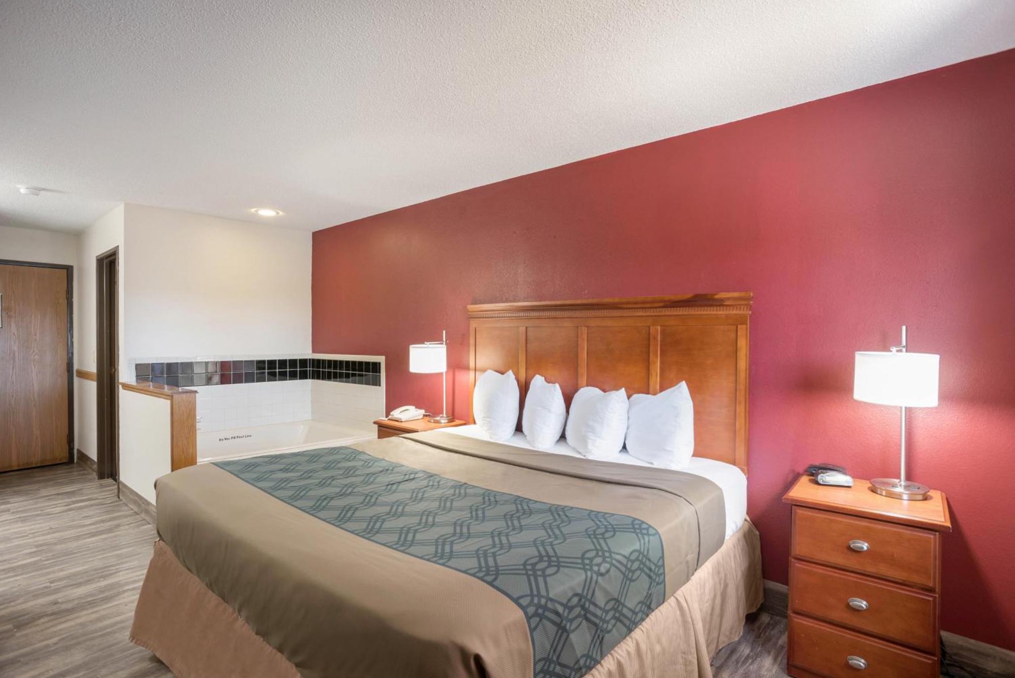 סידר רפידס Econo Lodge חדר תמונה
