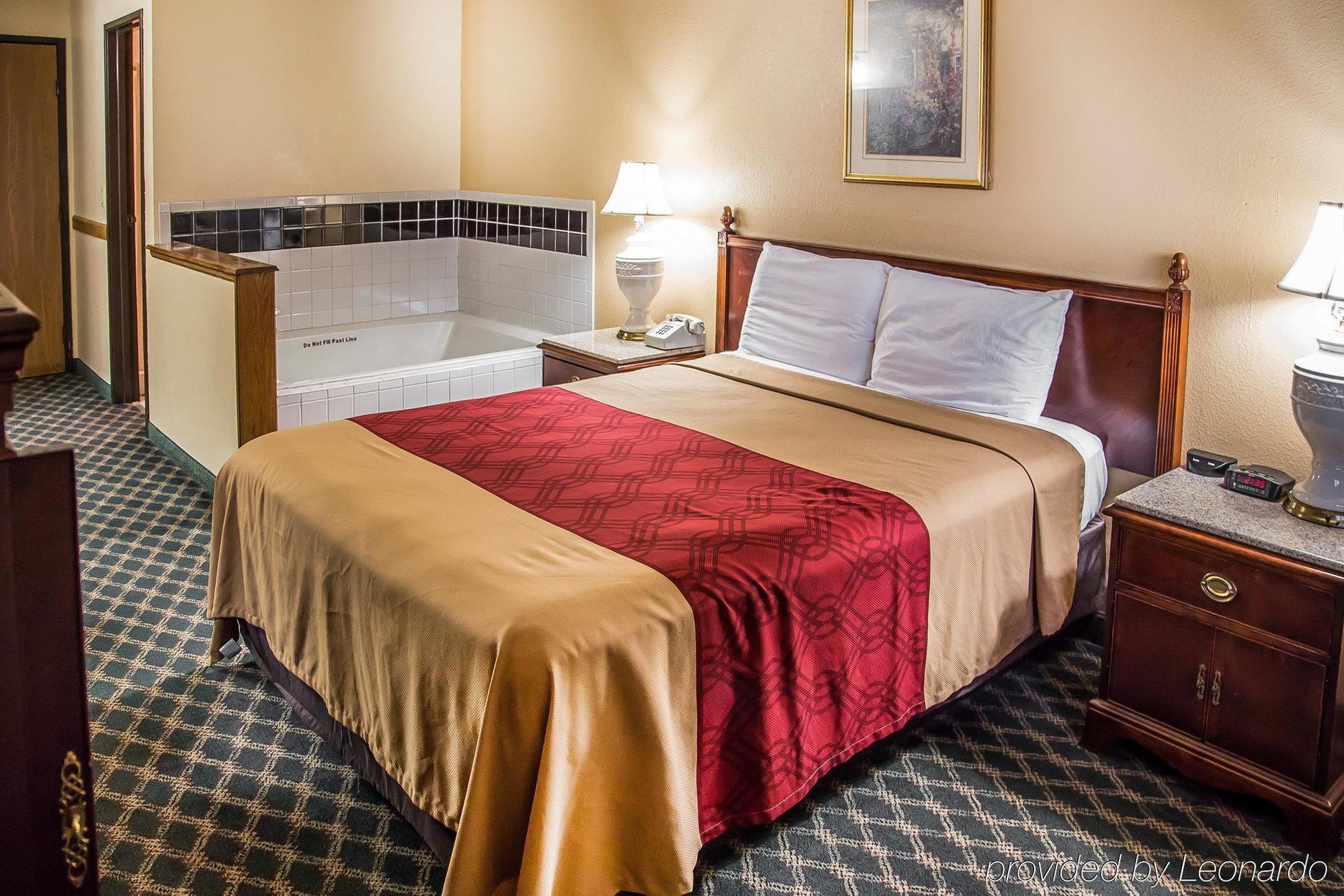 סידר רפידס Econo Lodge מראה חיצוני תמונה