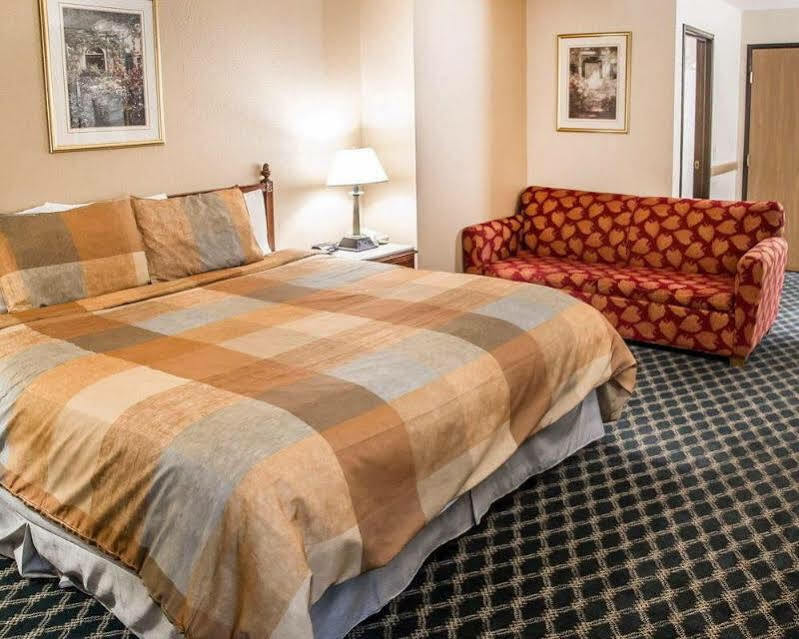 סידר רפידס Econo Lodge מראה חיצוני תמונה